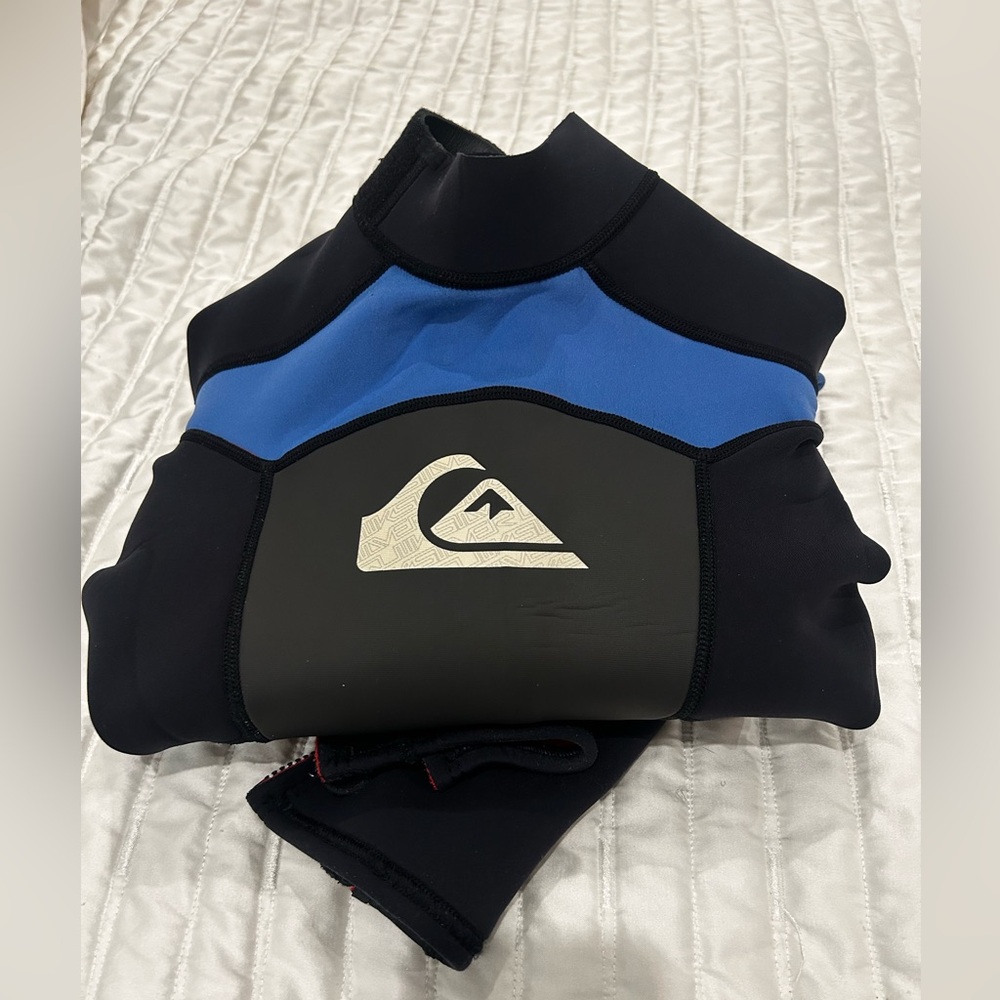Quicksilver Youth 3/2 Synchro Full Wetsuit Back Zipper Sz 10/152